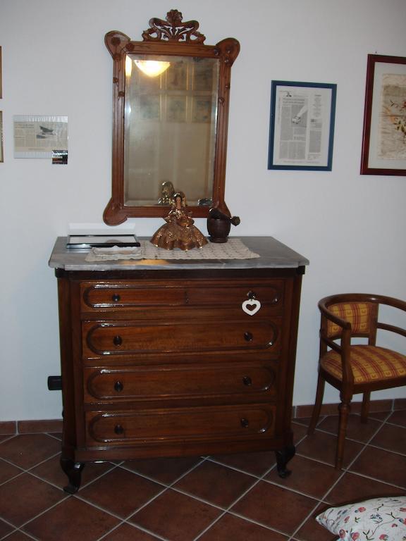 Cascina Nel Bosco Bed & Breakfast Moncucco Torinese Room photo