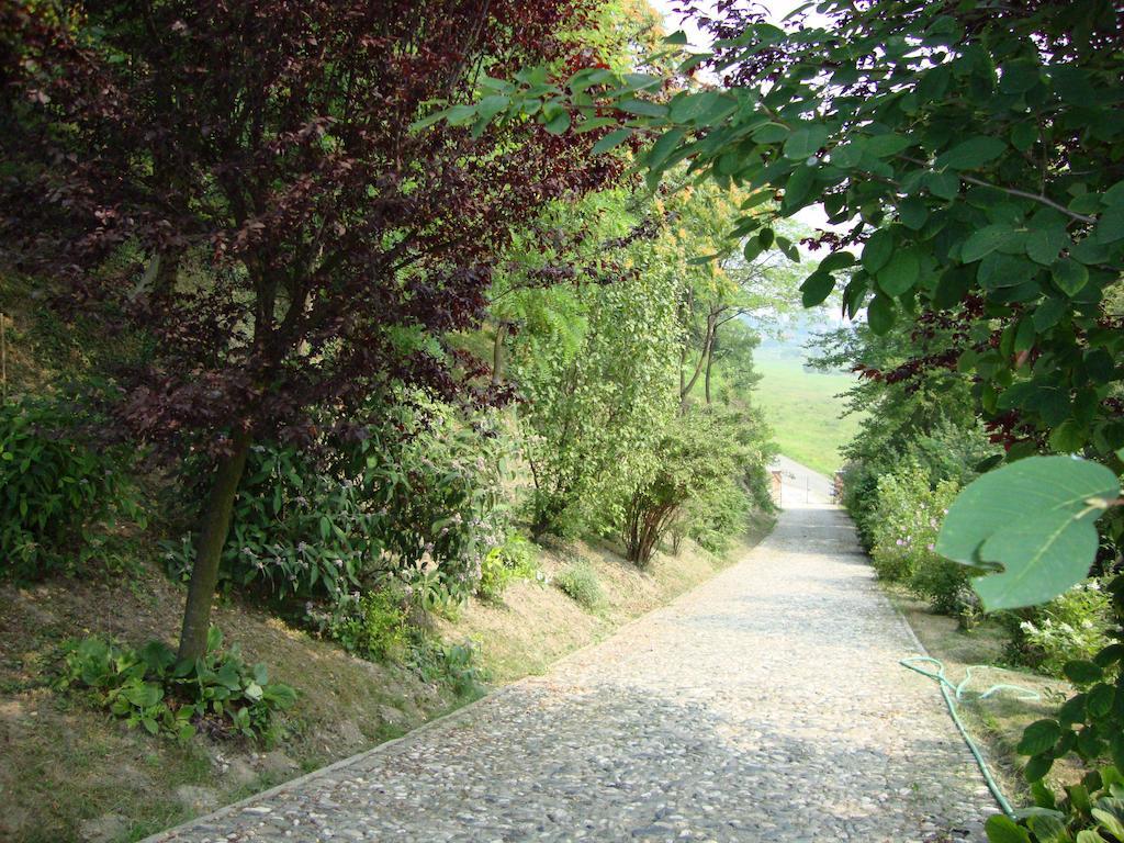 Cascina Nel Bosco Bed & Breakfast Moncucco Torinese Exterior photo