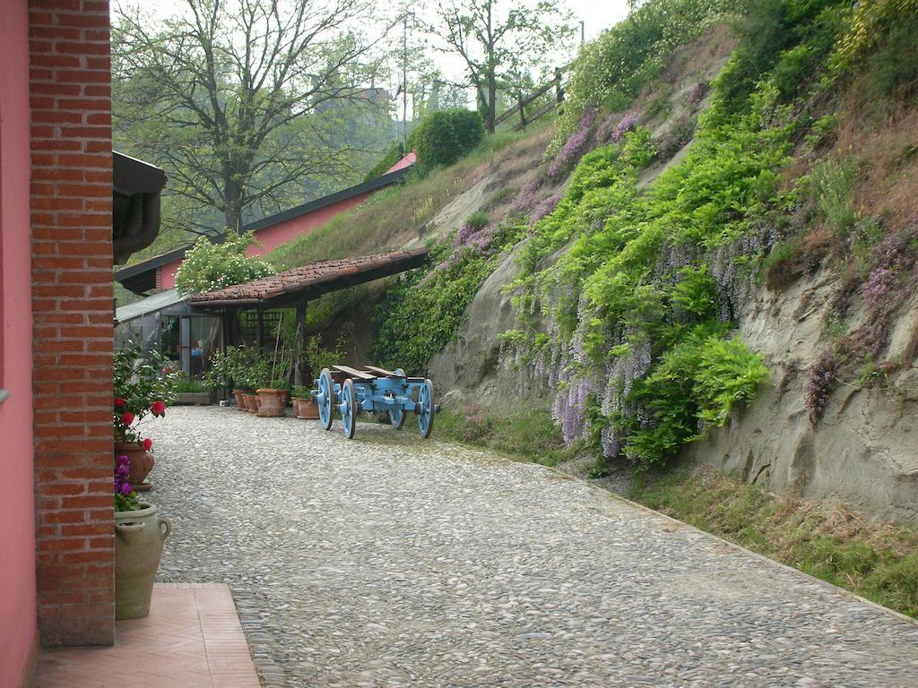 Cascina Nel Bosco Bed & Breakfast Moncucco Torinese Exterior photo
