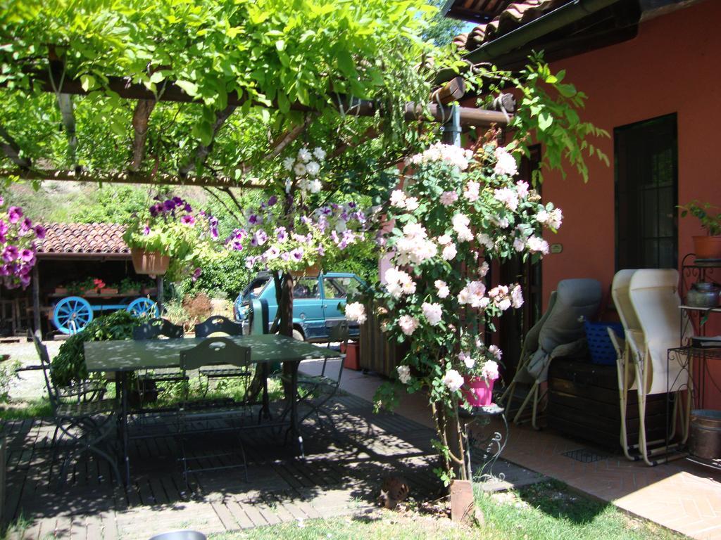 Cascina Nel Bosco Bed & Breakfast Moncucco Torinese Exterior photo